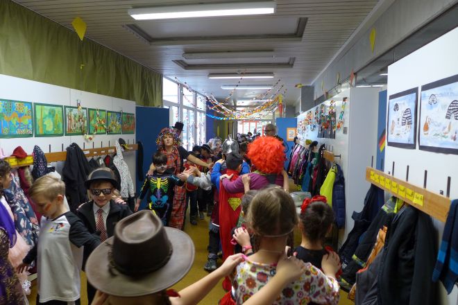 17-02fasnet0027.jpg