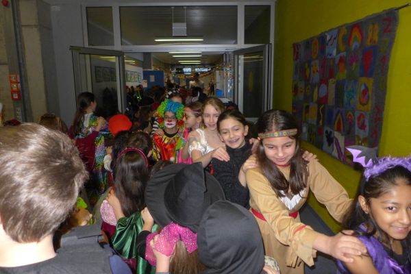 18-02fasnet026.jpg