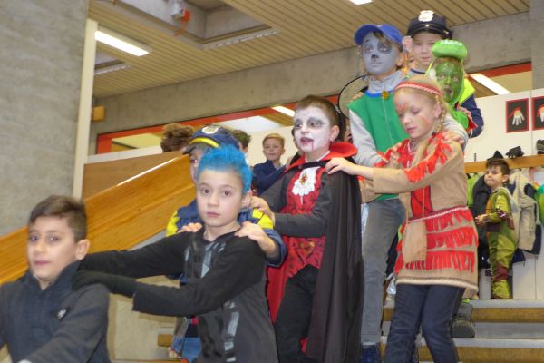 18-02fasnet034.jpg